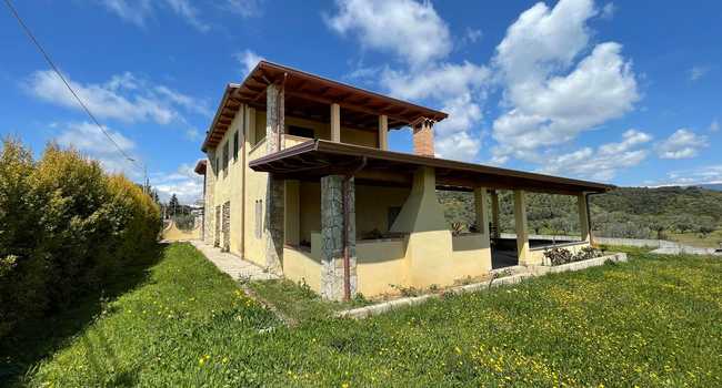 VILLA PRESTIGIOSA