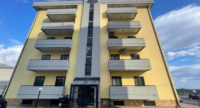 CAVITA - 4 LOCALI
